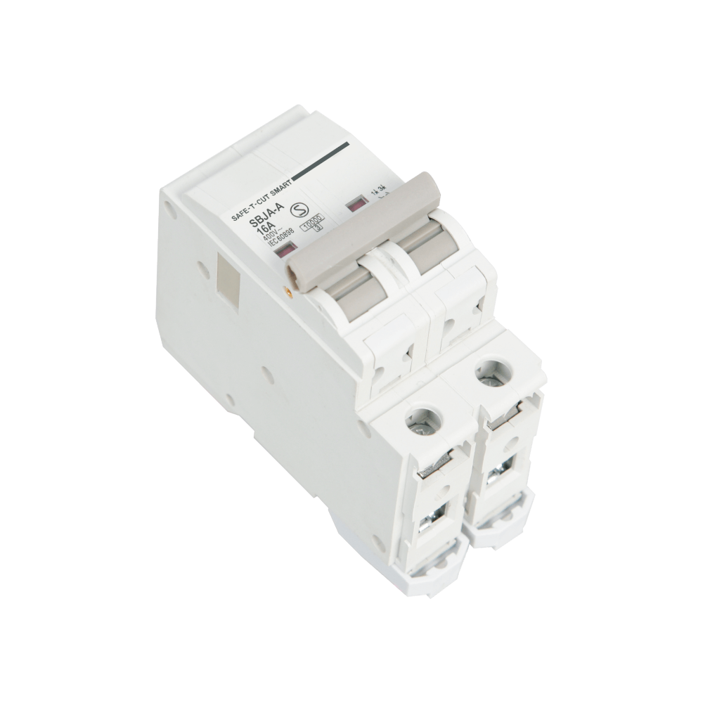 เซอร์กิตเบรกเกอร์ 16 แอมป์ 2 โพล 10KA เซฟ-ที-คัท สมาร์ท รุ่น US สีขาว